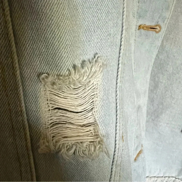 POL Shimmering Jewel Denim Jean Jacket Beaded Distressed Size Large - Picture 6 of 16
